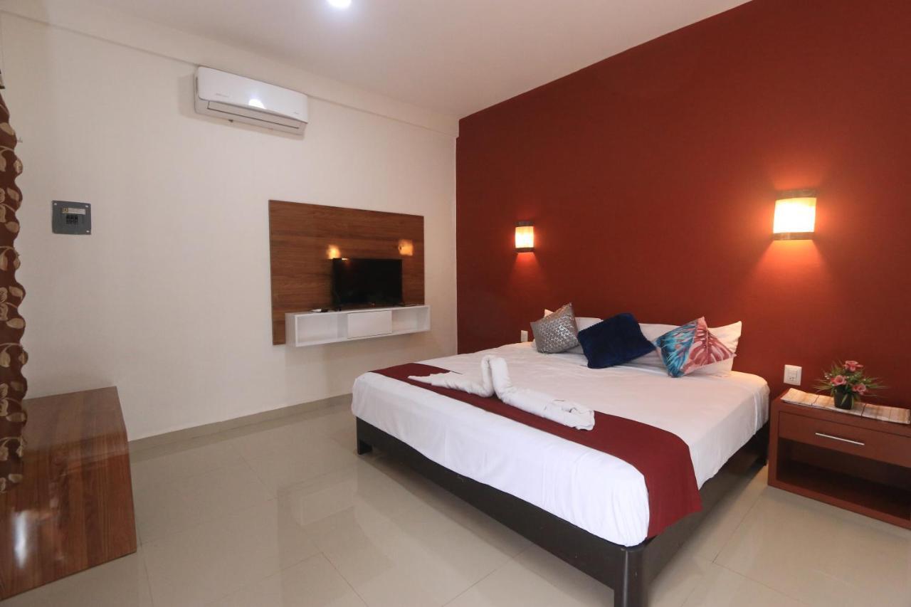 Hotel Margarita בקאלאר מראה חיצוני תמונה