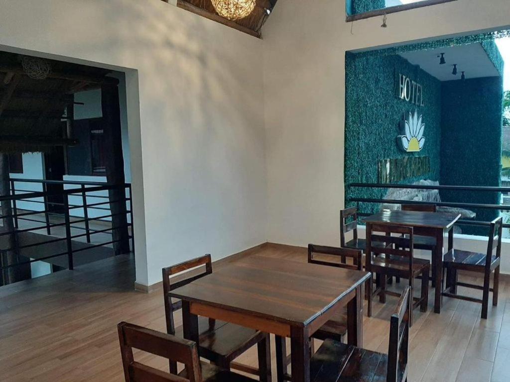 Hotel Margarita בקאלאר מראה חיצוני תמונה