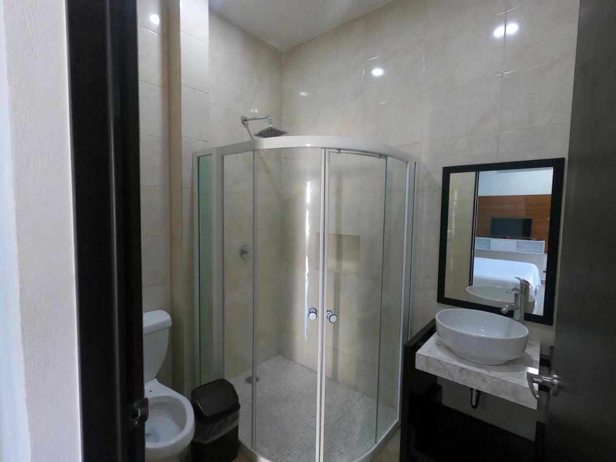 Hotel Margarita בקאלאר מראה חיצוני תמונה
